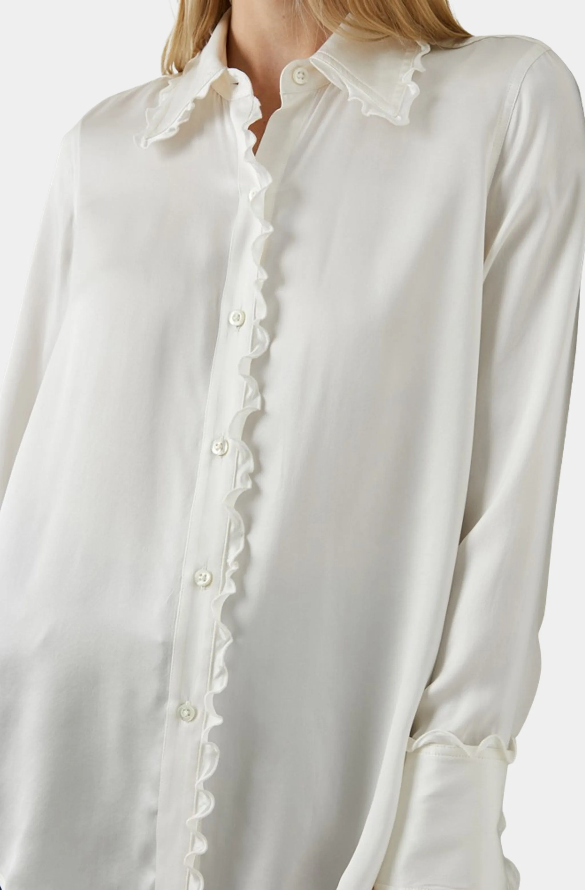 Fia Button Down